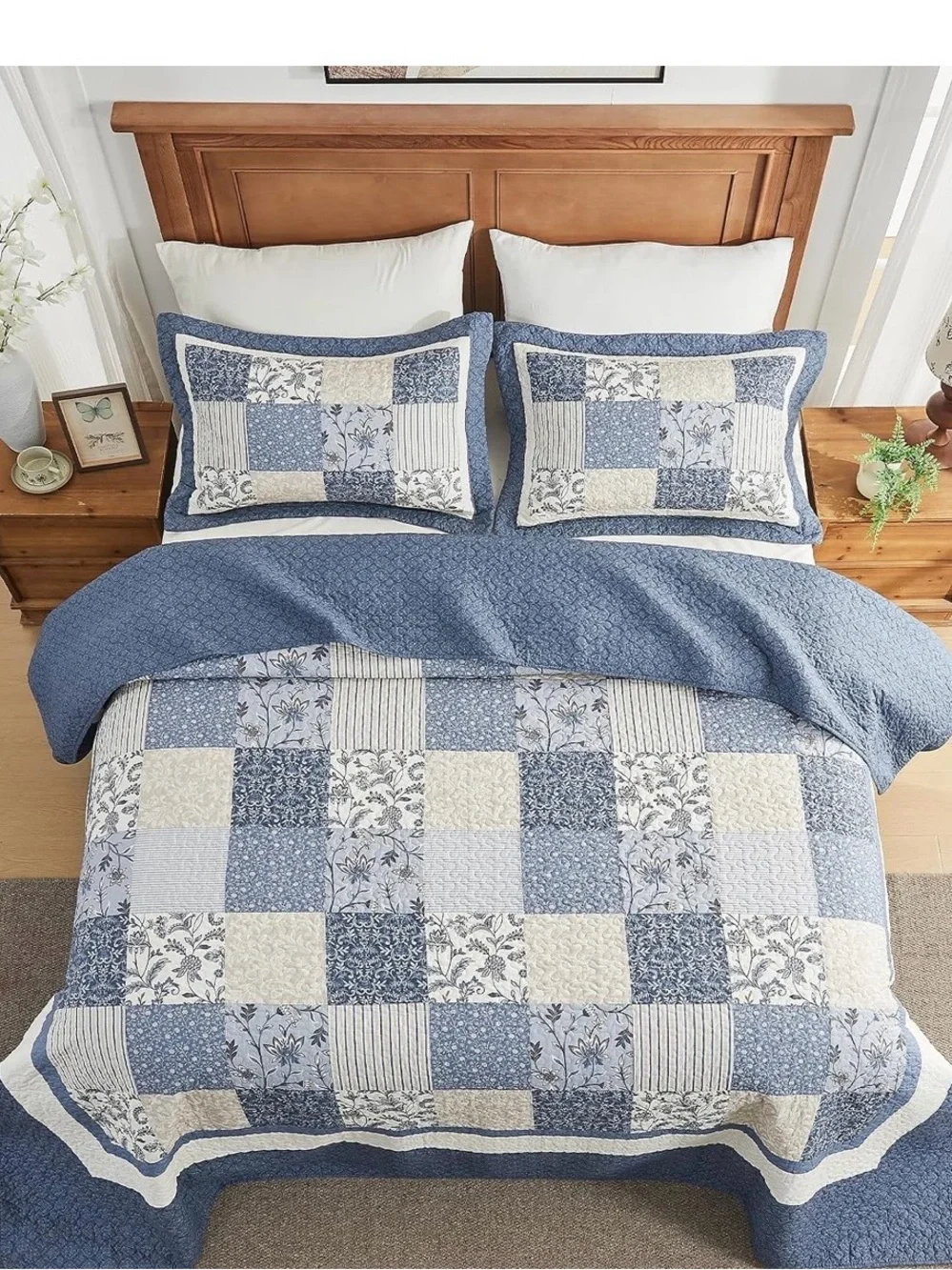 Blue Patchwork Quilt Set - Classic Home Bedding